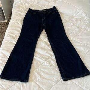 Old Navy Women's Deep Indigo Flare Jeans